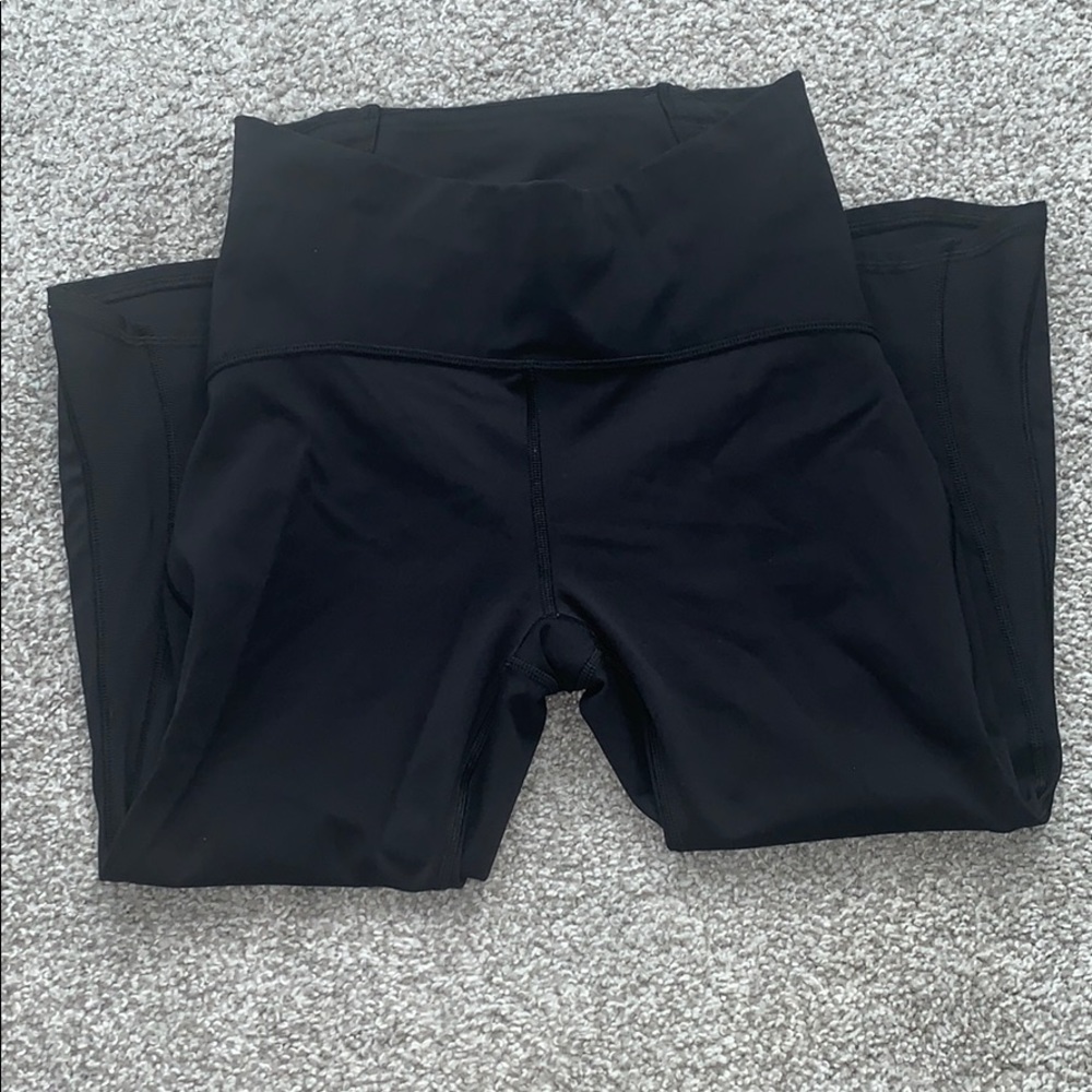 Lululemon Cropped Leggings Size 6 Black